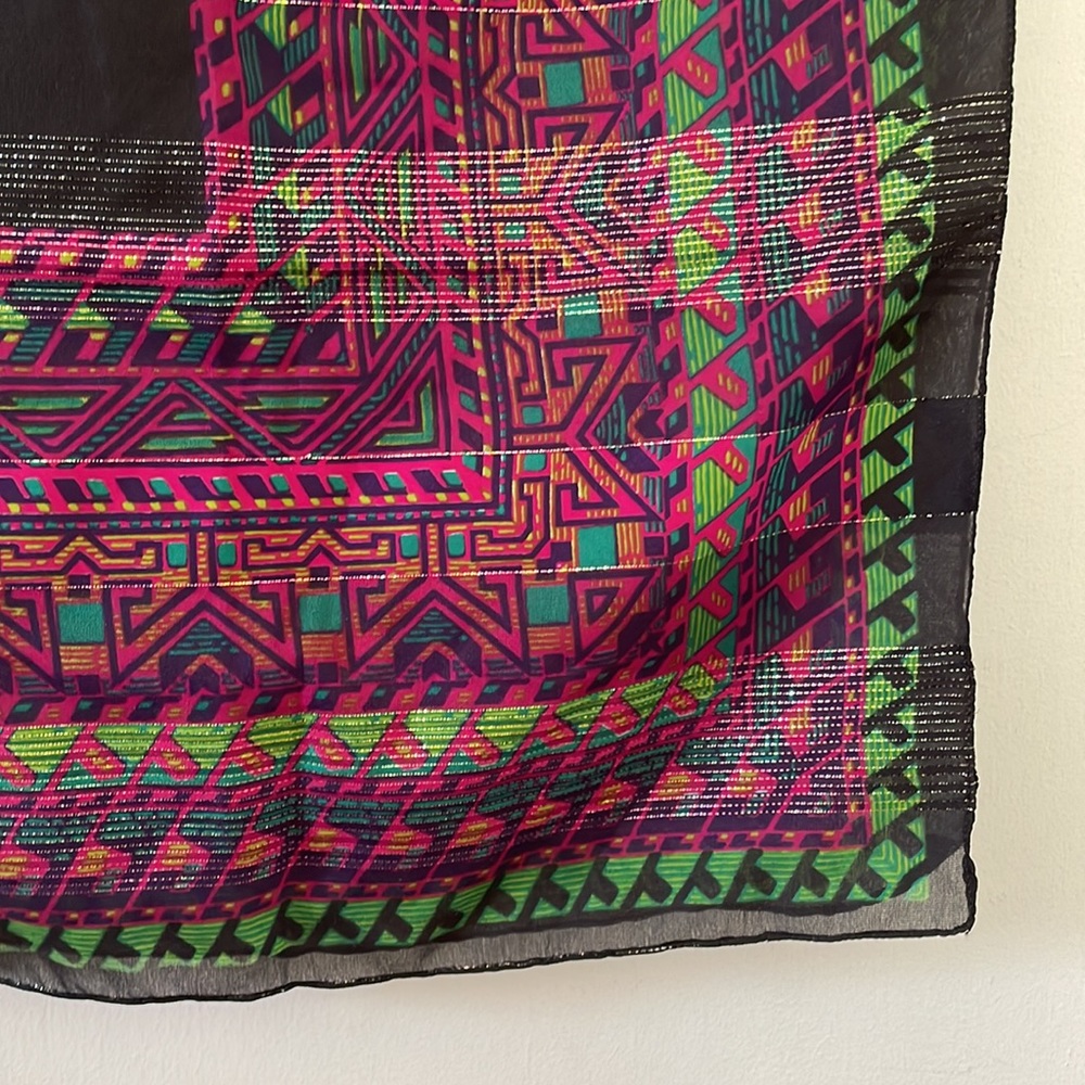 Vintage Axcess square scarf - Picture 9 of 16